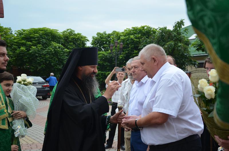 Борис Поликин принял участие в архиерейском богослужении в Усть-Лабинске