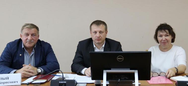 Администрация Усть-Лабинского района приняла участие в селекторном совещании по вопросам ЖКХ