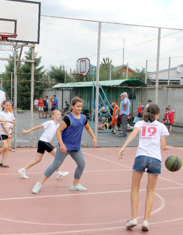 В Усть-Лабинском районе прошёл Первый этап соревнований по стритболу