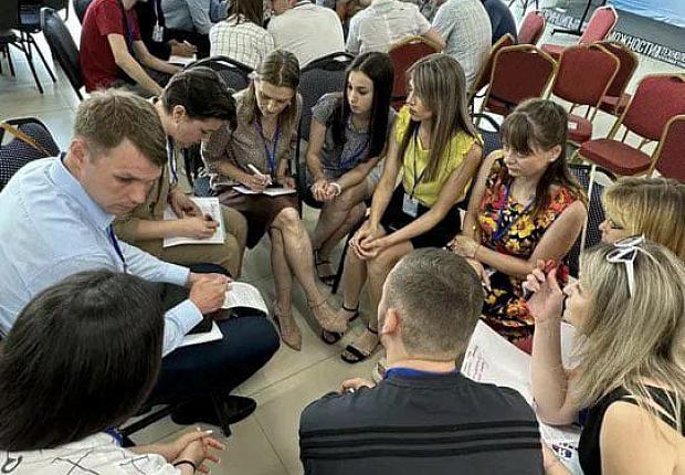 Молодежные национальные лидеры и специалисты администраций муниципальных образований Краснодарского края получили навыки организации флешмобов