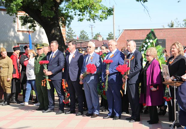 В Усть-Лабинском районе в 77-ой раз встретили День Великой Победы