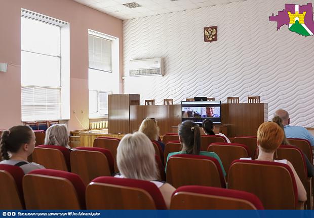 В рамках недели социального предпринимательства прошла видеоконференция с членом правления ассоциации социального предпринимательства Краснодарского края