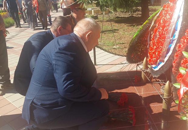 В Усть-Лабинске почтили память ветеранов боевых действий