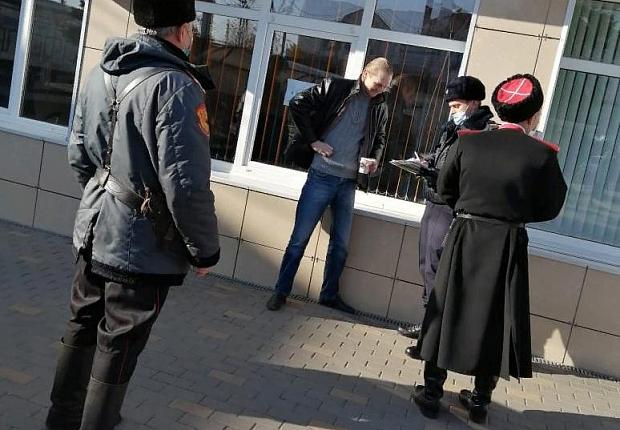 В Усть-Лабинском районе проходят антиковидные рейды